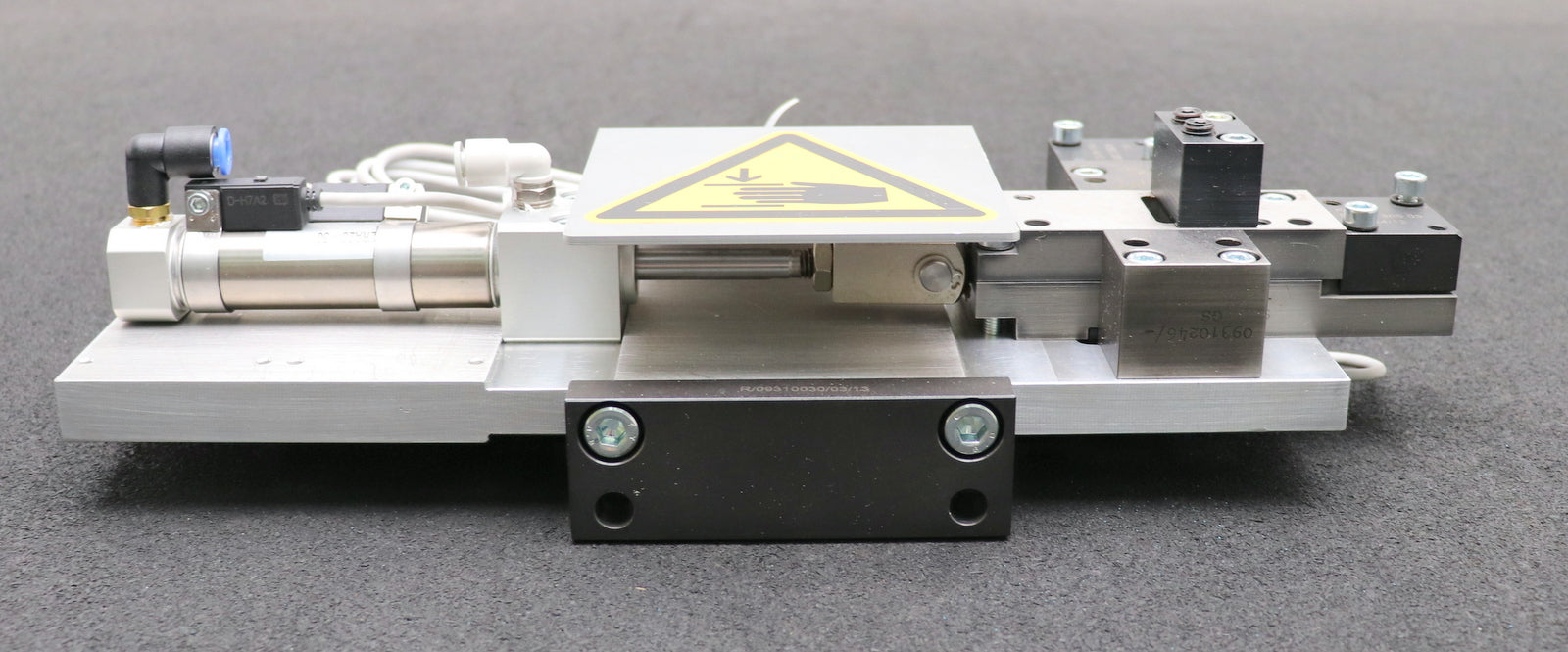 Bild des Artikels ARNOLD-/-SHINJO-Einstoßereinheit-KP5-/-1-ZylinderØ-20mm-Hub-50-unbenutzt