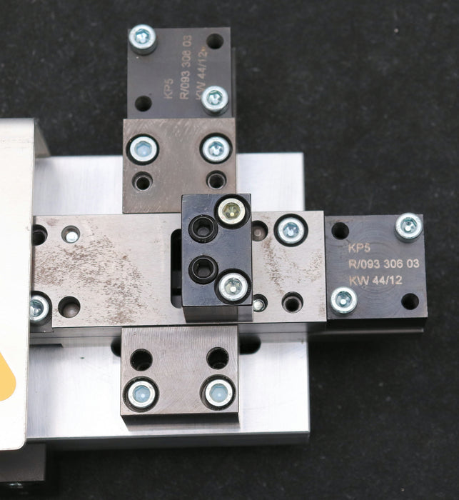 Bild des Artikels ARNOLD-Einstoßereinheit-KP5-/-1-+-FESTO-ZylinderØ-32mm-Hub-50-DSNU-32-50-P-A-MH