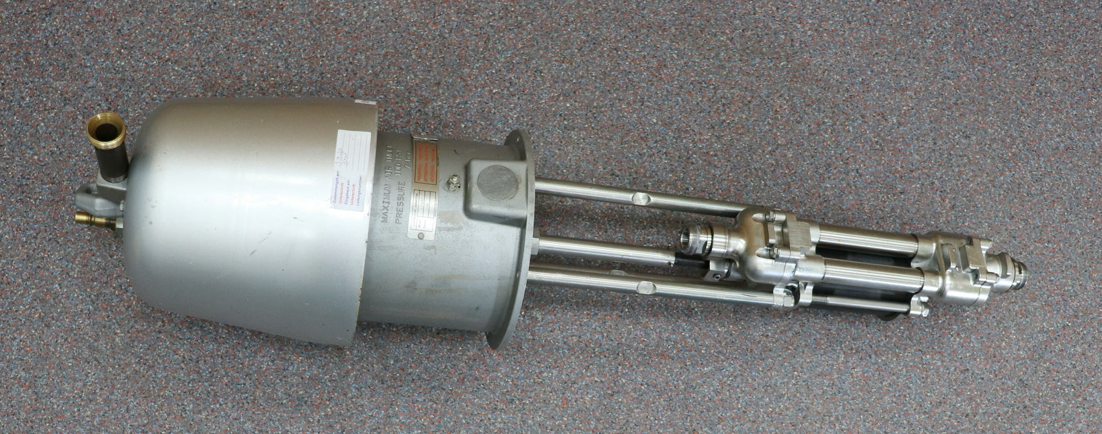 Bild des Artikels GRACO-BULLDOG-Pumpe-215-255-100PSI-7bar-max.-91l/min-234gmp-Ratio-4-1-2,8MPa