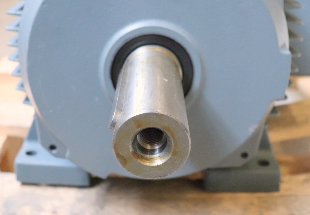 Bild des Artikels SEW-5,5kW-Motor-DRE160M6/FI/TF-965U/min-380/420V/660/725V-50Hz-12,8/7,4A-IP55