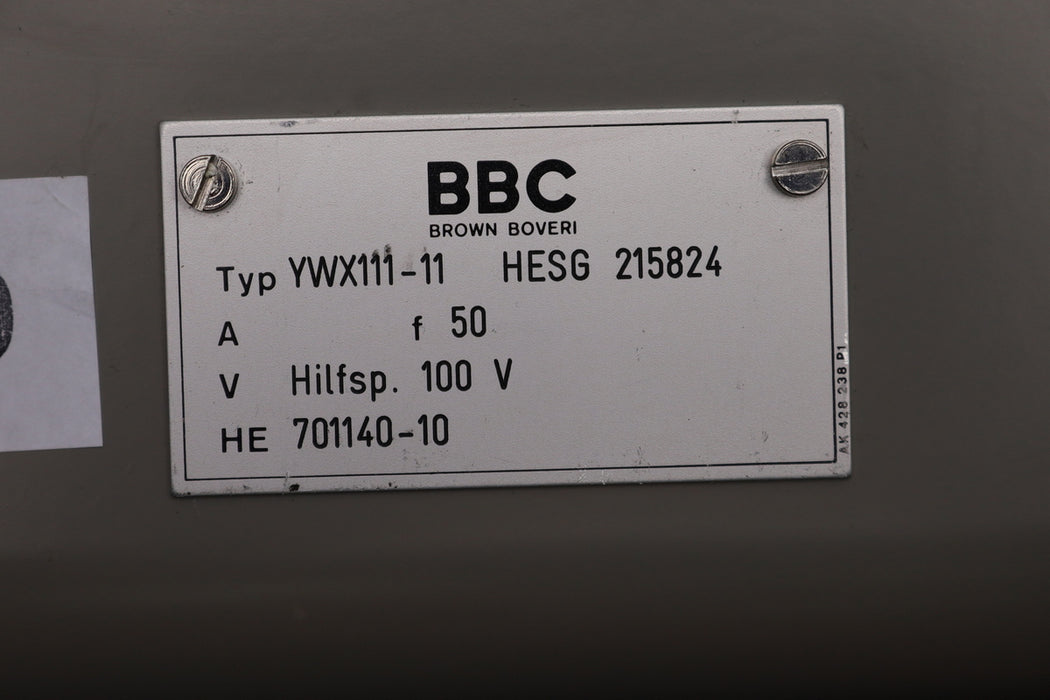 Bild des Artikels BBC-Trafo-Typ-YWX111-11-HESG-215824-50Hz-100V-Hilfsspannung-HE-701140-10