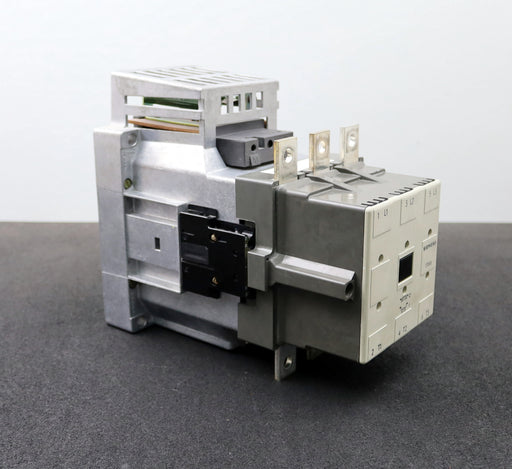 Bild des Artikels SIEMENS-Leistungsschalter-3TB5617-0B-Spulenspannung-230VDC-115-355kW-300/270A