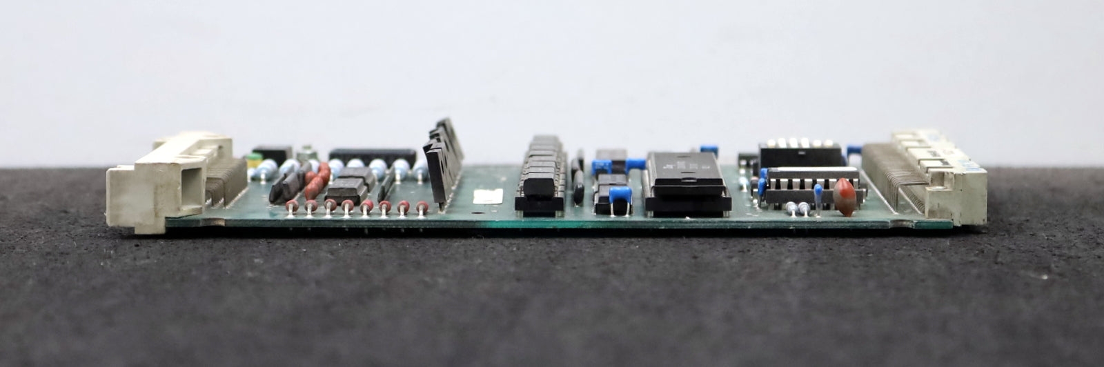 Bild des Artikels KOMAX-Einschubplatine-für-KOMAX-Stripper-A832a-mit-Platine-0582665-B-gebraucht