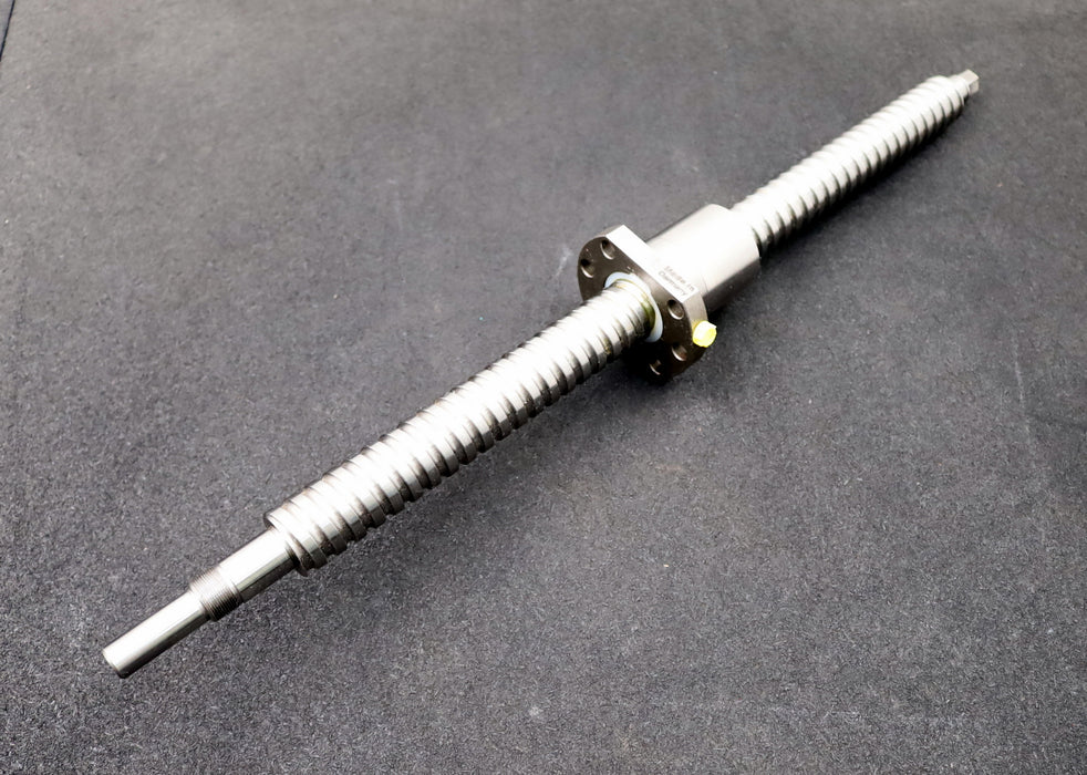 Bild des Artikels GEHRING-Kugelgewindetrieb-V24-262-338-Gesamtlänge-600mm-SpindelØ-32mm-unbenutzt