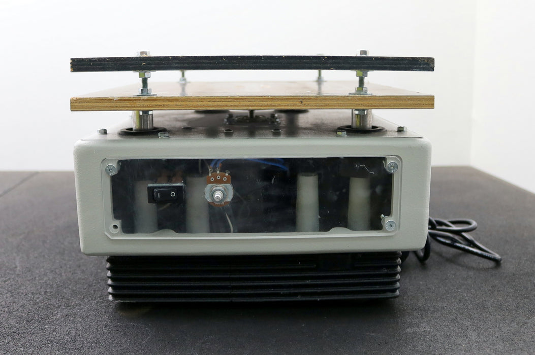 Bild des Artikels HENRY-TROEMNER-Mikroplatten-Schüttler-Highspeed-shaker-Type-945195-230VAC