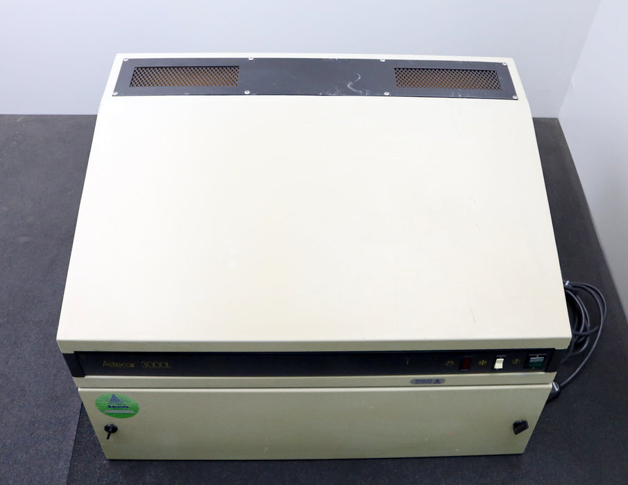 Bild des Artikels ASTEC-ASTECAIR-3000L-Laborabsaugung-mit-Filter-Bench-Top-Ductless-Fume-Cabrinet