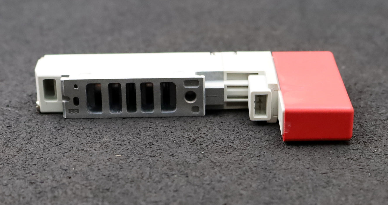 Bild des Artikels SMC-pneumatische-Magnetventil-VQC2101NR-5-X27-gebraucht