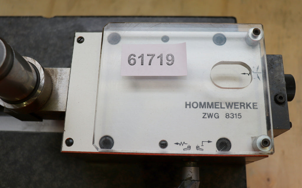 Bild des Artikels HOMMEL-GEAR-2-Flanken-Wälzprüfgerät-ZWG-8315-Achsabst.-max.-180-mm-guter-Zustand
