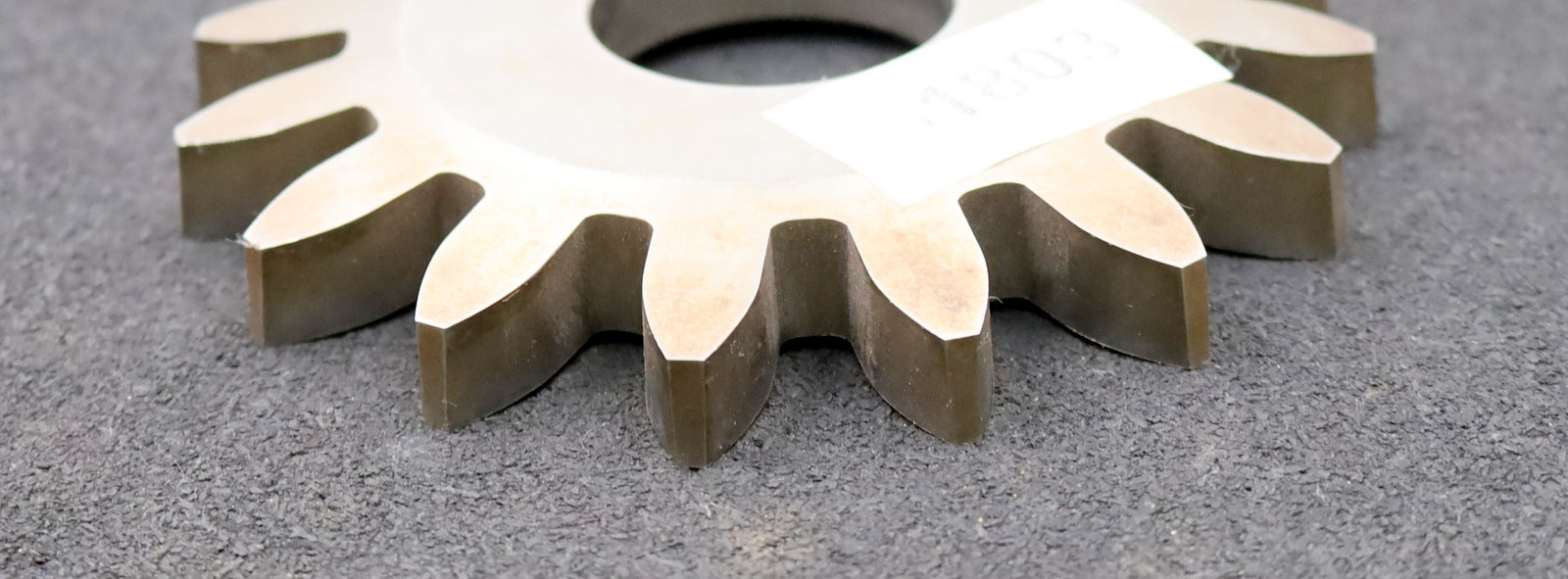 Bild des Artikels SIZ-/-СИЗ-Scheibenschneidrad-m=-8mm-EGW=-20°-Z=-16-Ø-147x18xØ-1-3/4"-Qualität-A