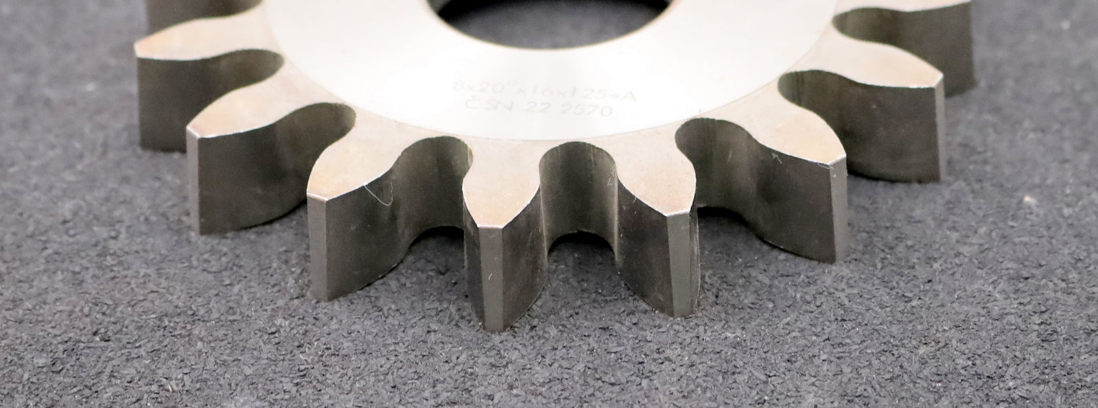 Bild des Artikels TDS-Scheibenschneidrad-gear-shaper-m=-8-/-125mm-EGW=-20°-Z=-16-Ø-151x19xØ-1-3/4"