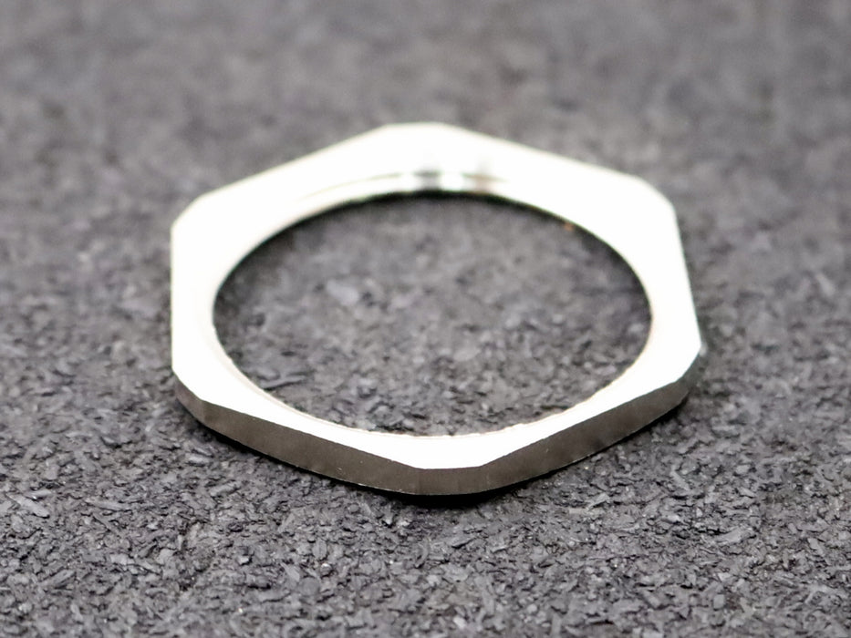 Bild des Artikels 20x-Sechskanntgegenmutter-PG29-DIN-46320-Messing-vernickelt-unbenutzt