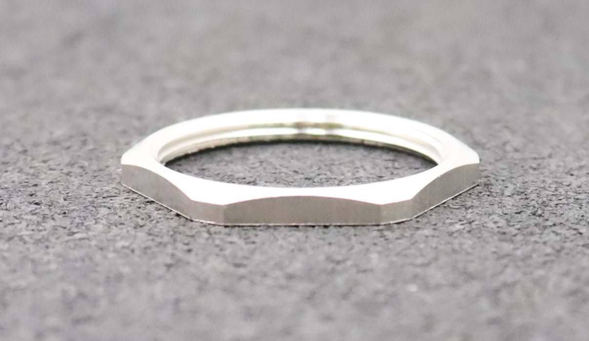 Bild des Artikels 20x-Sechskanntgegenmutter-PG29-DIN-46320-Messing-vernickelt-unbenutzt