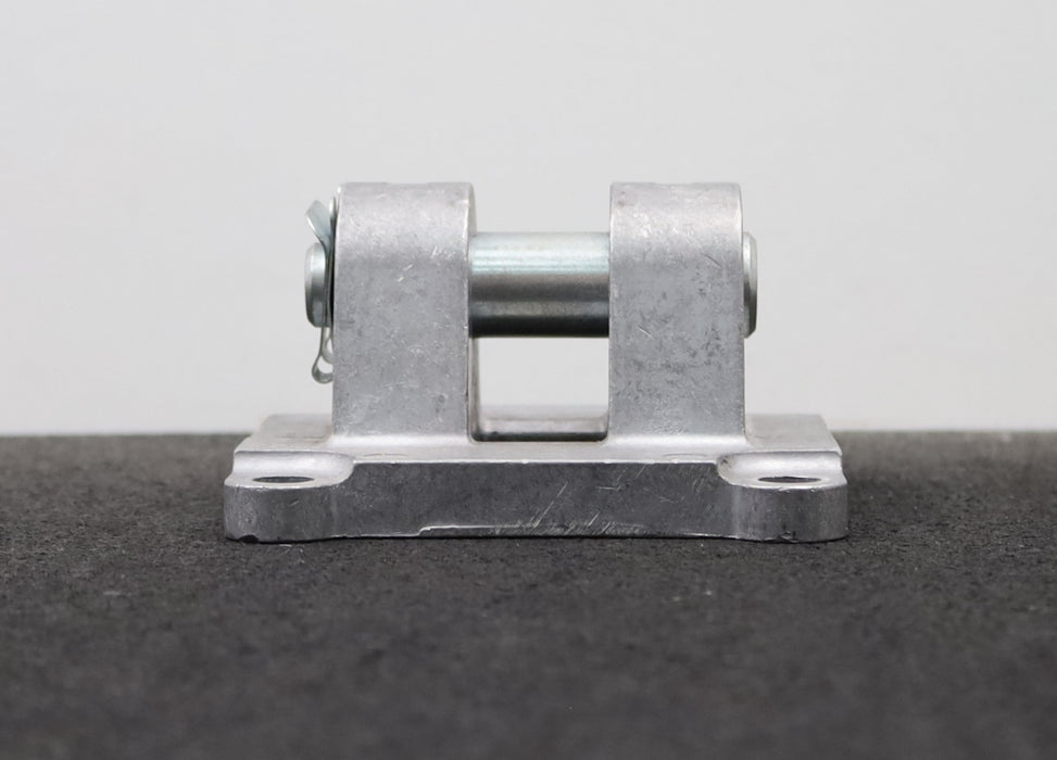 Bild des Artikels FESTO-Schwenkflansch-Art.Nr.-687620-Maße-110x110x65mm-Lochabstand-90x90mm