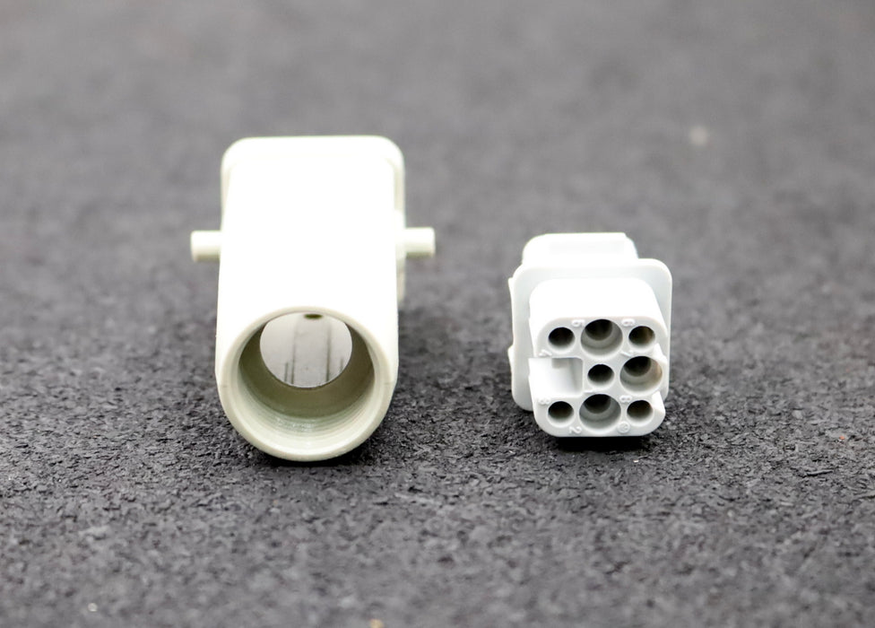 Bild des Artikels HARTING-Steckverbinder-+-Gehäuse-Steckverbinder-Han-8U-f-männlich-PIN:-8---3A