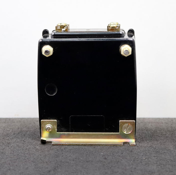 Bild des Artikels SIEMENS-Spannungswandler-4NK10-1,9-/-3kV-VA-15-380/100V-50HZ-unbenutzt