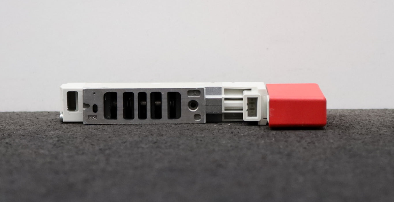 Bild des Artikels SMC-Pneumatisches-Ventil-VQC2101NY-5-X10-PRESS.-0,25-~-0,7MPa-einmal-vormontiert