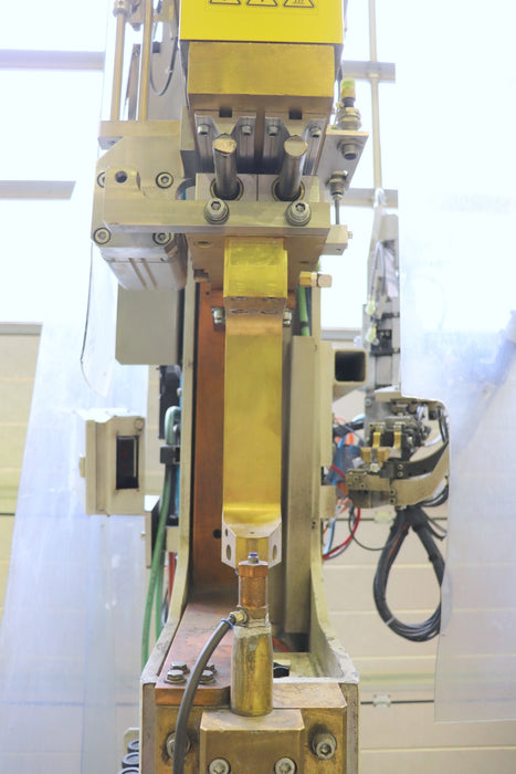 Bild des Artikels NIMAK-250kW-Punktschweißmaschine-mit-Kühlung-Nr.-N1.000.777-Öffnung-e-=-560mm