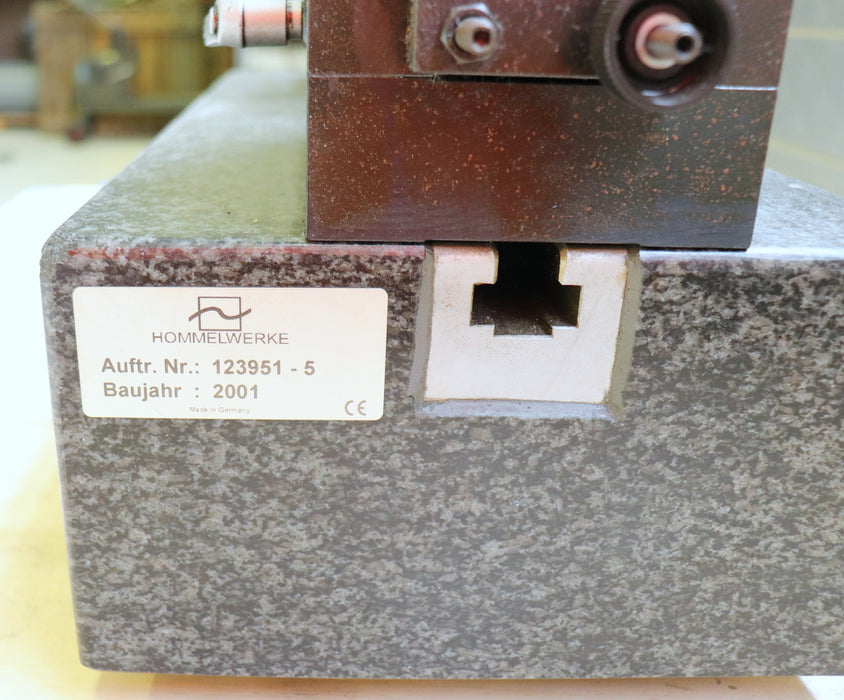 Bild des Artikels HOMMEL-GEAR-2-Flanken-Wälzprüfgerät-ZWG-8315-Achsab.-max.-180-mm-570x220x280mm