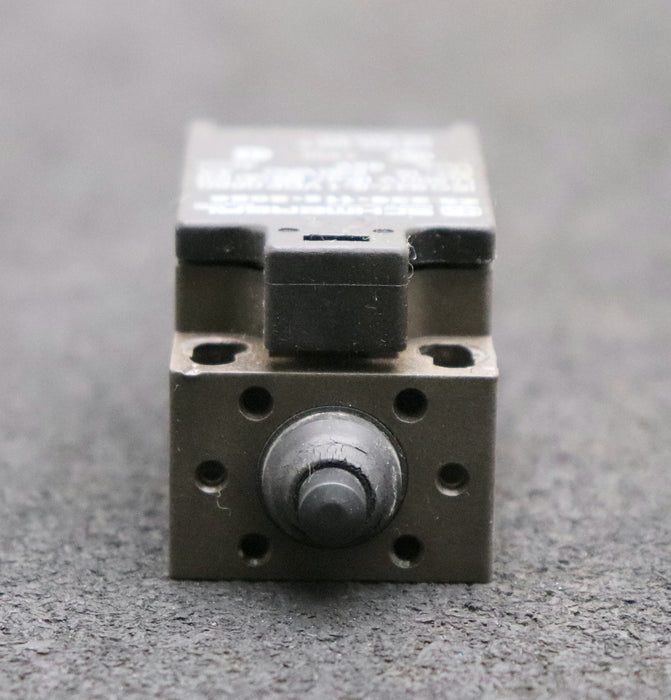 Bild des Artikels SCHMERSAL-2x-Positionsschalter-ZS-236-11z-2056-4A-230VAC-VDE0660-AC-15-Uimp-6kV