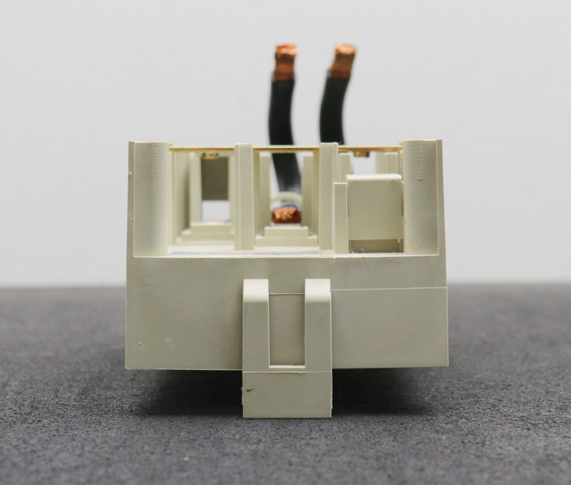 Bild des Artikels RITTAL-3x-Sammelschienenadapter-SV-9629100-100A-690V---1-Kabel-FEHLT---gebraucht