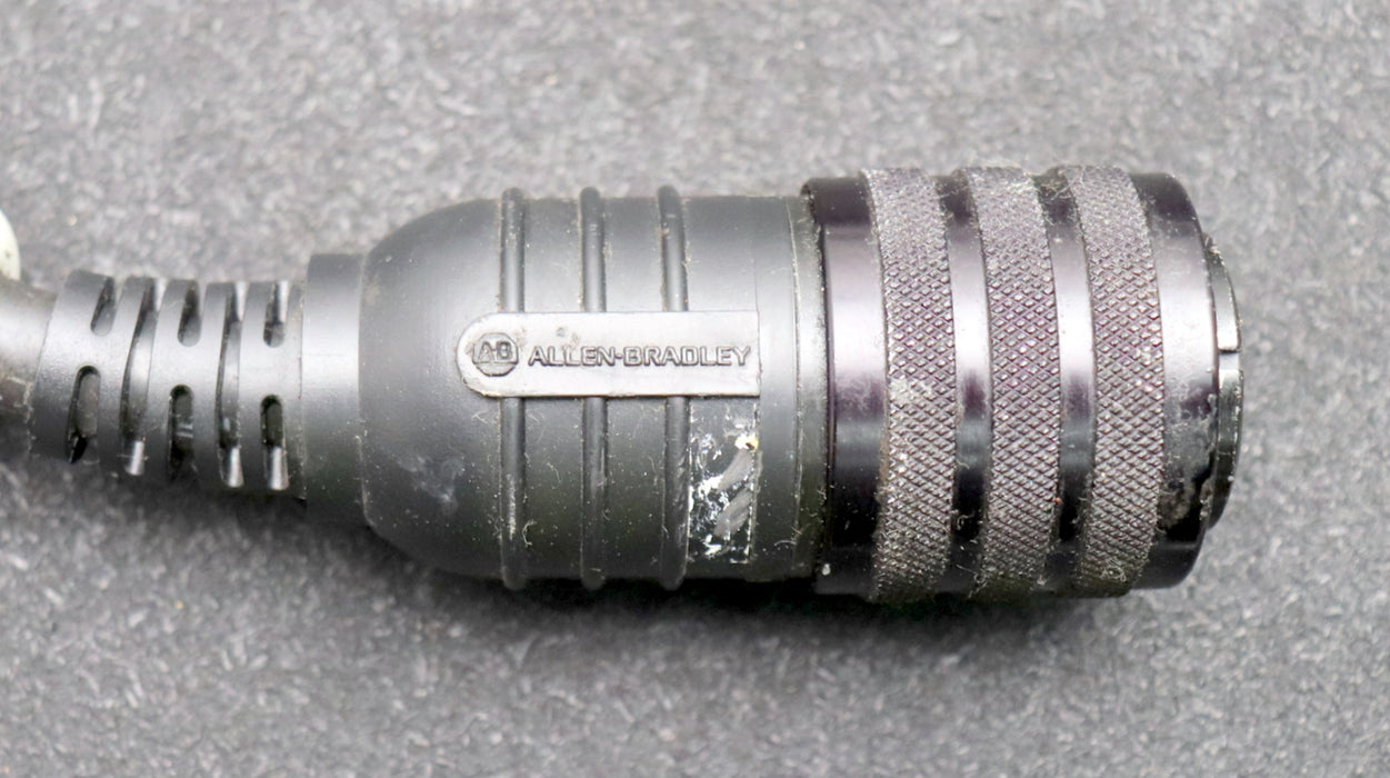 Bild des Artikels ALLEN-BRADLEY-Feedback-Kabel-ULTI-MAX-1326-CRB1-005-Kabellänge-5m-Typ-TC-8C