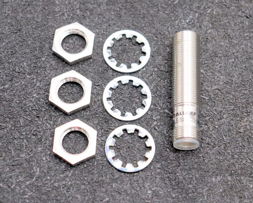 Bild des Artikels BALLUFF-Induktiver-Binärgeber-M12x1-BES-516-325-SA70-E5-C-S4-steckbar-unbenutzt