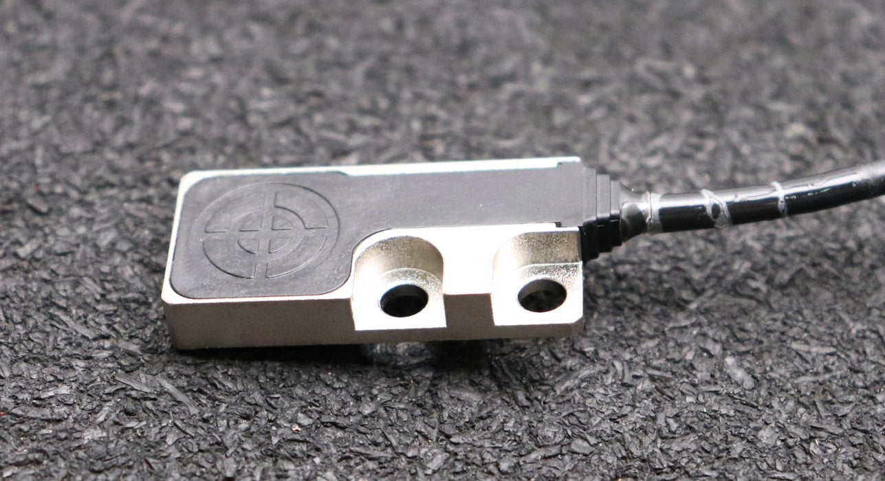 Bild des Artikels OMRON-Induktiver-Sensor-E2C-EV05-unbenutzt