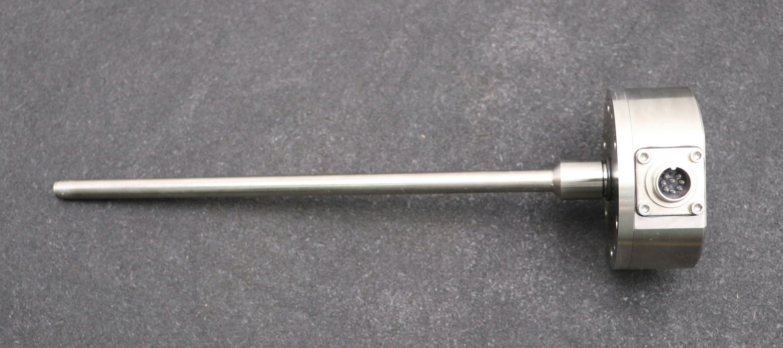 Bild des Artikels BALLUFF-Micropulse-Wegaufnehmer-Baureihe-Stab-Compact-BTL5-S172-M0175-K-SR32