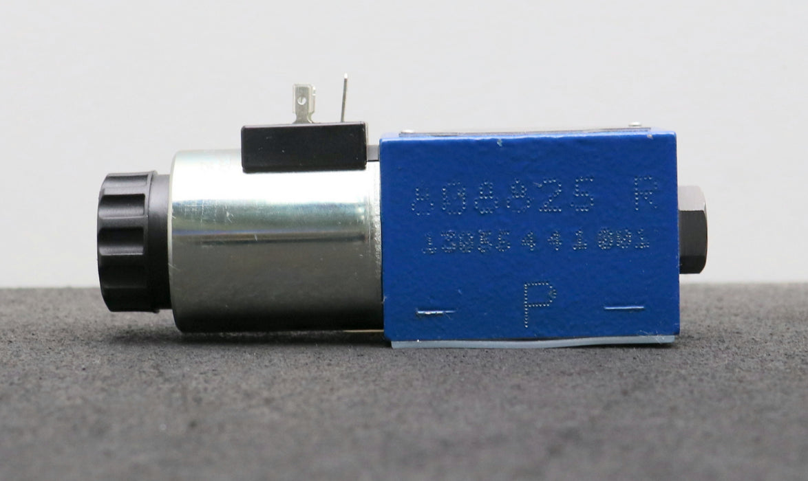 Bild des Artikels REXROTH-4/2-Wege-Ventil-4WE-6-H73A62/EG24N9K4/A12-MNR:-R900550284-SN:-81