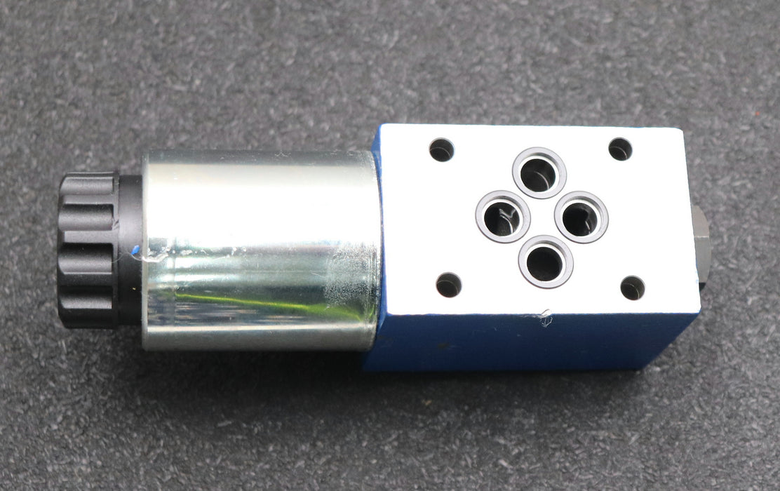 Bild des Artikels REXROTH-4/2-Wege-Ventil-4WE-6-H73A62/EG24N9K4/A12-MNR:-R900550284-SN:-81