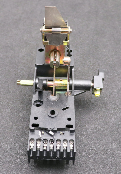 Bild des Artikels ABB-Ausschaltauslöser-UXAB269350948-Zubehör-Kit-1-für-Leistungsschalter-G2