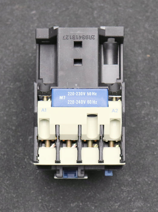 Bild des Artikels TELEMECANIQUE-Schütz-contactor-LC1D2510M7-25A-220-240V-50/60Hz-023203-3PH