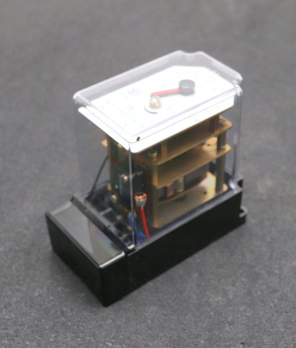 Bild des Artikels DOLD-Zeitrelais-ZR-704-J-1u-4A-220VAC-50Hz-0-10s-unbenutzt-in-OVP