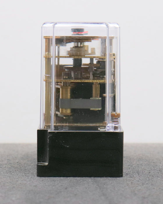 Bild des Artikels DOLD-Zeitrelais-ZR-704-J-1u-4A-220VAC-50Hz-0-10s-unbenutzt-in-OVP