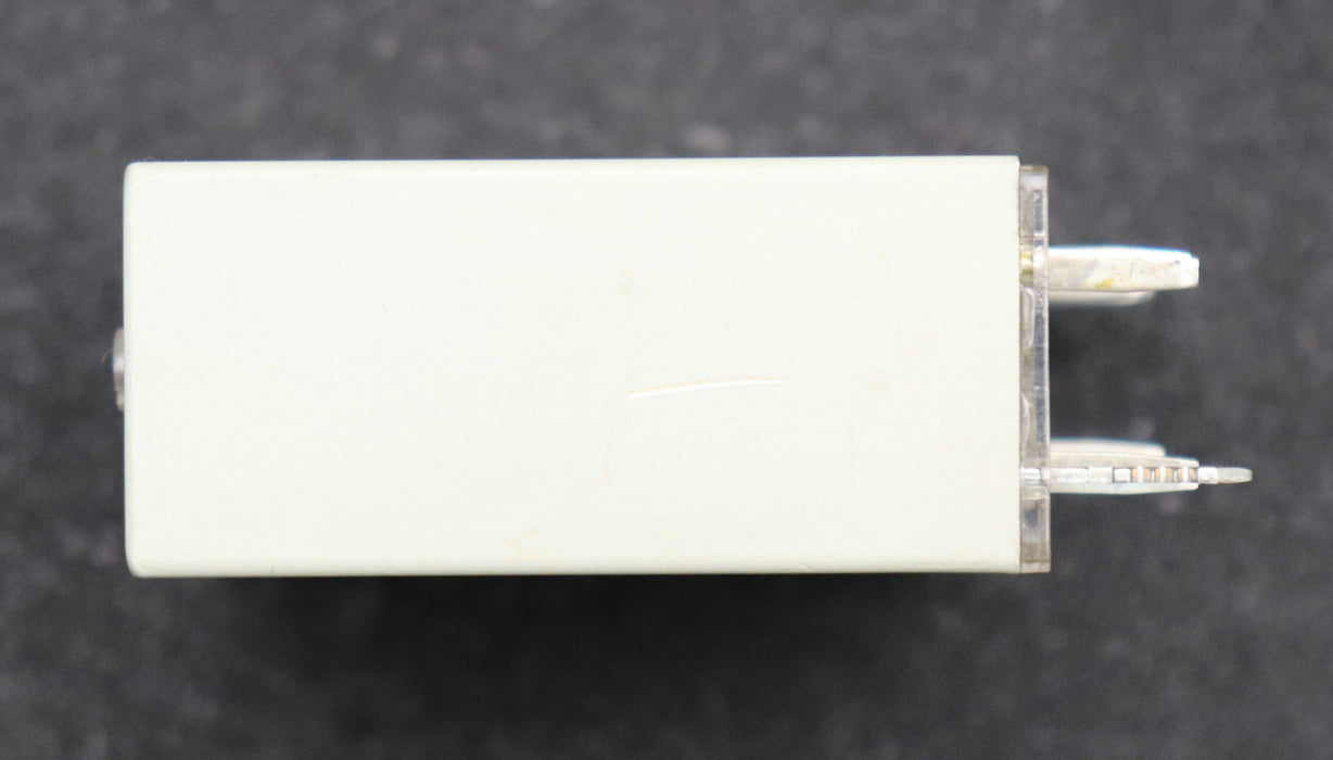 Bild des Artikels VEB-RELAISTECHNIK-Relais-RELOG-2-RU-10-IP40-gebraucht-ok,-geprüft-von-Fachfirma