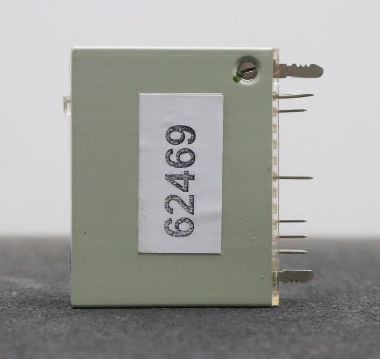 Bild des Artikels VEB-RELAISTECHNIK-Relais-RELOG-2-RU-10-IP40-gebraucht-ok,-geprüft-von-Fachfirma