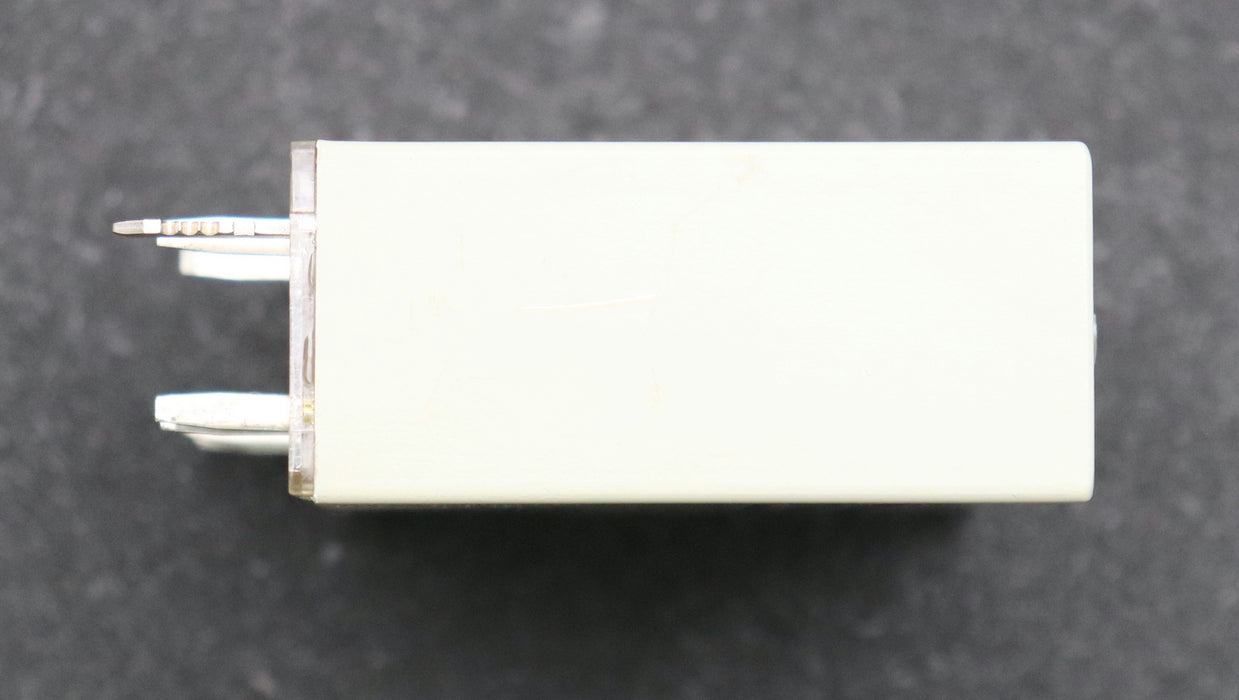 Bild des Artikels VEB-RELAISTECHNIK-Relais-RELOG-2-RU-10-IP40-gebraucht-ok,-geprüft-von-Fachfirma