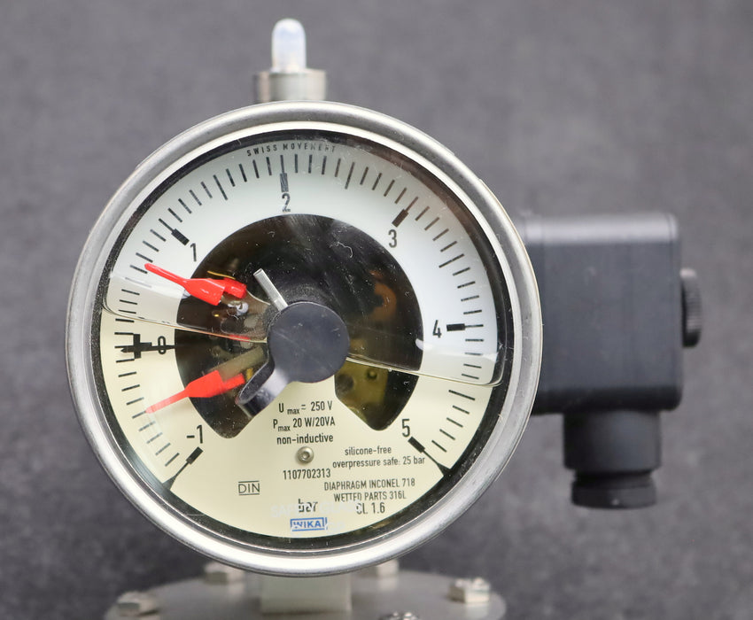 Bild des Artikels WIKA-Plattenfedermanometer-Model-433.50.100-Cont-821.21-Pro-No:-14198425-0-5bar