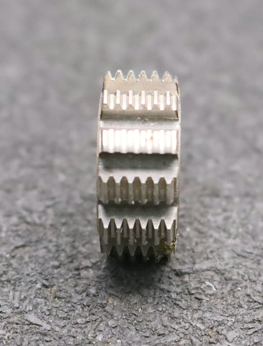 Bild des Artikels IMS-Vollstahl-Wälzfräser-m=-0,475mm-20°-EGW-DIN867-1gg.-Rechts-12-Spannuten