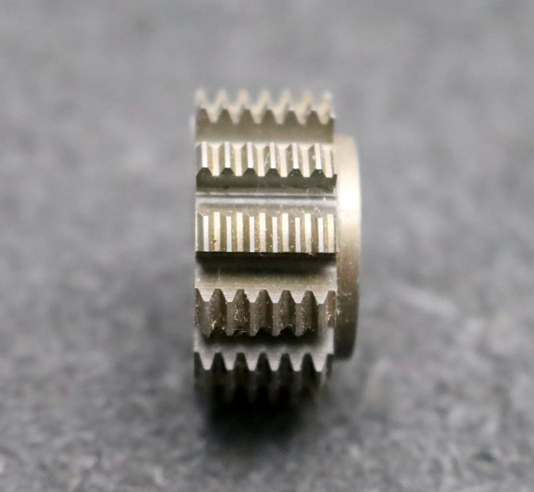 Bild des Artikels MORAT-Vollstahl-Wälzfräser-m-=-0,52mm-20°-EGW-Bezugsprofil-DIN867-1gg.-rechts