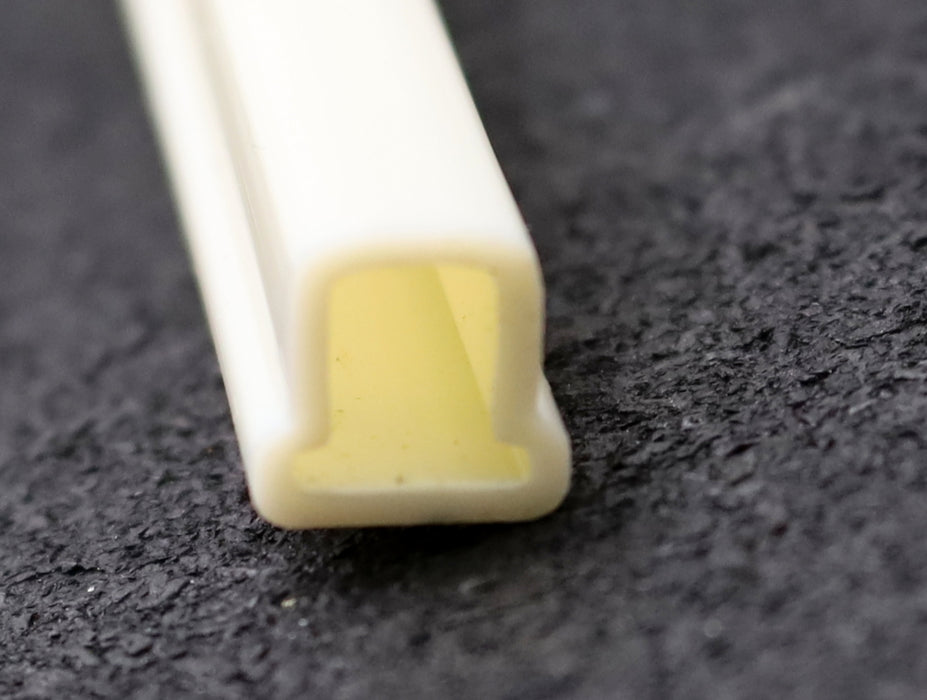 Bild des Artikels BÖLLHOFF-21m-Profilrohr-Art.Nr.-95240062025-T-Profil---Länge-21m---unbenutzt