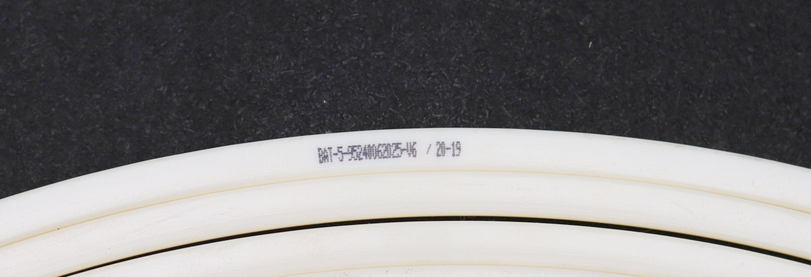 Bild des Artikels BÖLLHOFF-8m-Profilrohr-Art.Nr.-95240062025-T-Profil---Länge-8m---unbenutzt