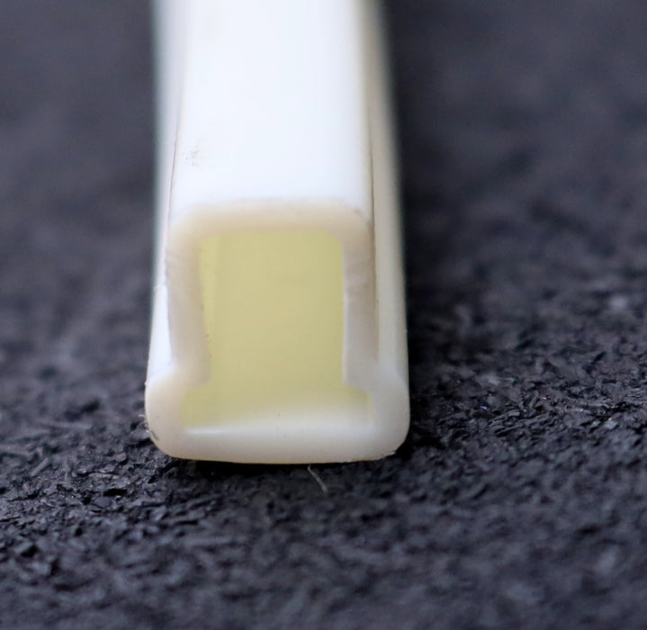 Bild des Artikels BÖLLHOFF-8m-Profilrohr-Art.Nr.-95240062025-T-Profil---Länge-8m---unbenutzt