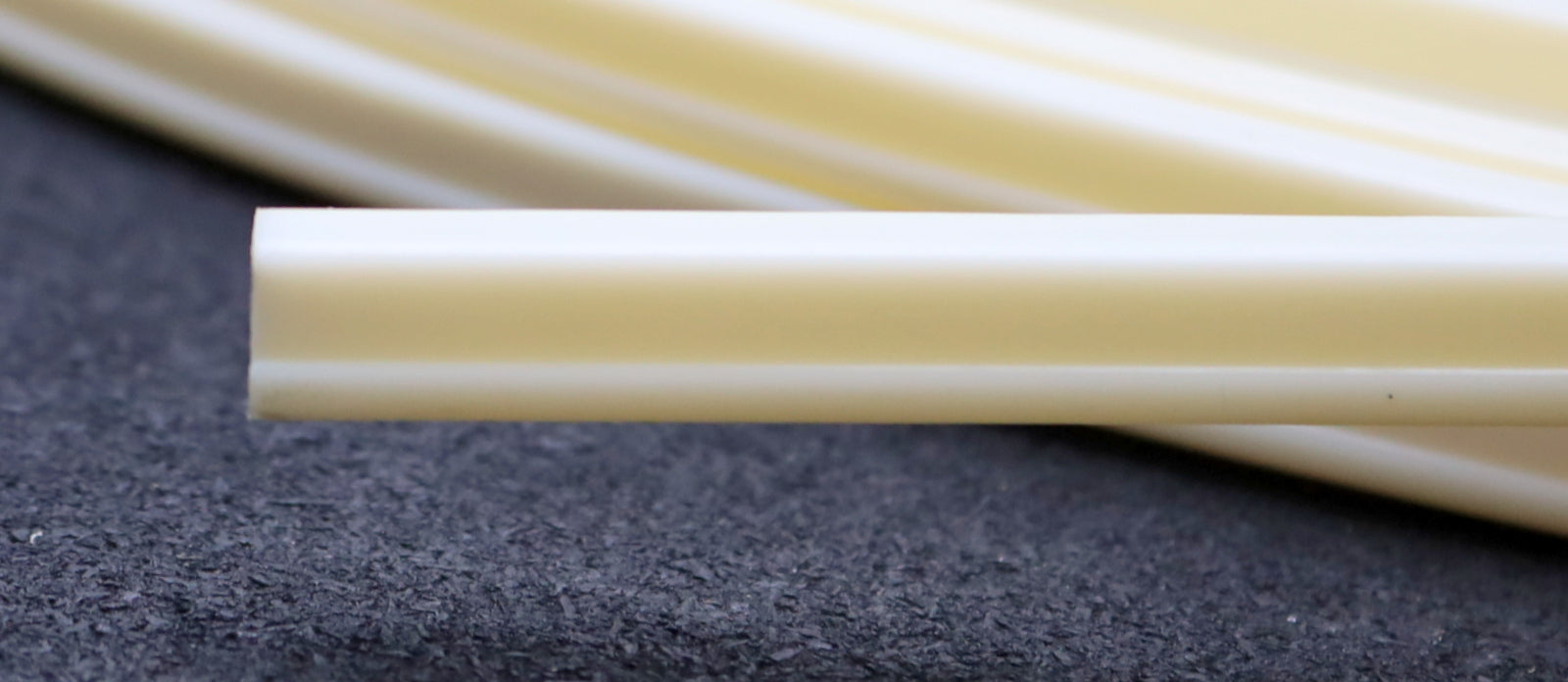 Bild des Artikels BÖLLHOFF-13m-Profilrohr-Art.Nr.-95240062025-T-Profil---Länge-13m---unbenutzt