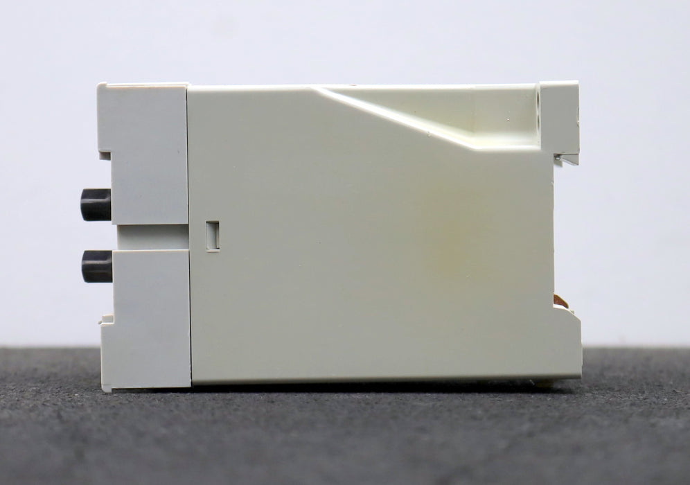 Bild des Artikels DOLD-Varimeter-Unterspannungsrelais-AA-9943.11-220/380V-50Hz-gebraucht