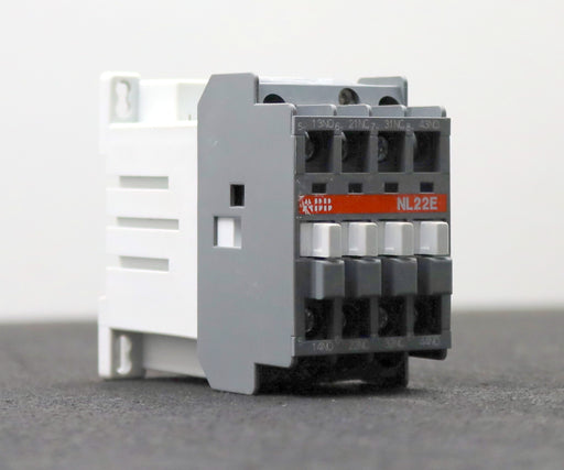 Bild des Artikels ABB-Hilfsschütz-NL22E-Ui-690VAC-Ith-16A-gebraucht
