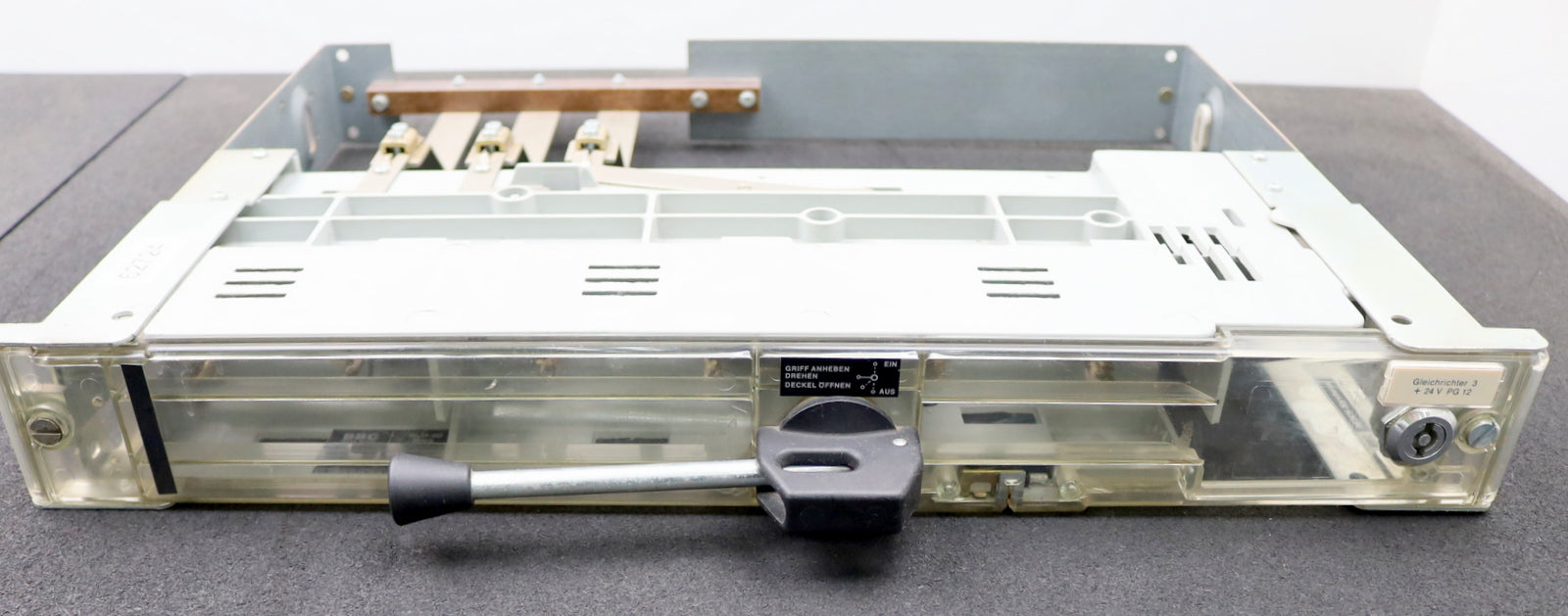 Bild des Artikels BBC-Sicherungslastschalter-SLM-00--MNS-NH-Einsätze-Gr.-00-DC22-125A/220V