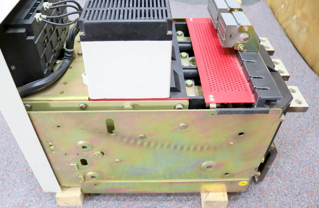 Bild des Artikels BBC-/-ABB-Leistungsschalter-LG-1600--TSI-Ith2=-1600A-220-660VAC-50/60Hz-60-130kA