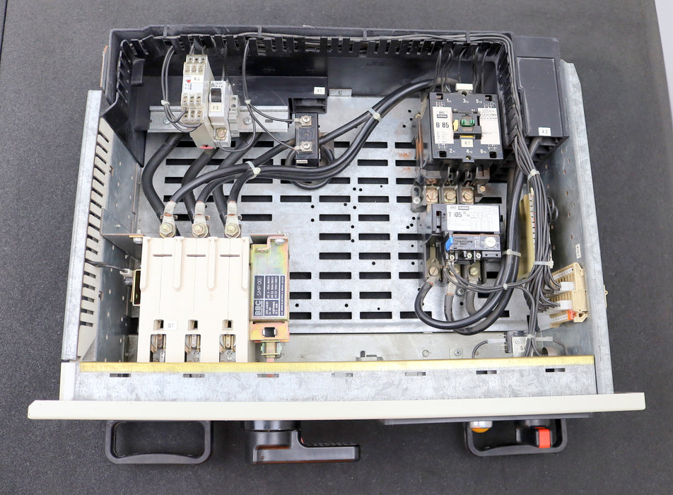 Bild des Artikels BBC-/-ABB-MNS-System-Leistungsschalter-Typ-NB2182-85-50Hz-380V-220VE-52A
