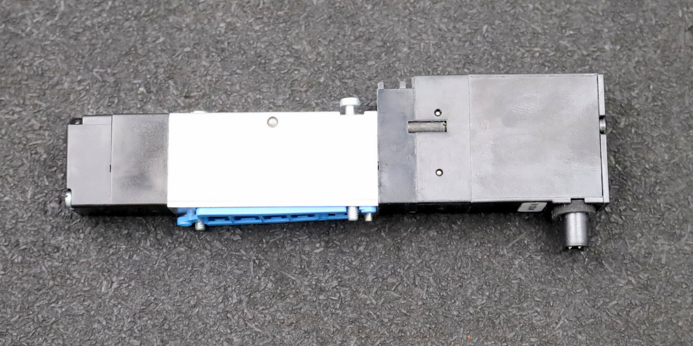 Bild des Artikels FESTO-Magnetventil-magnetic-valve-MT2H-5/3E-4,0-S-VI-B-SA-Art.Nr.-526960